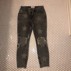 COPY - One Teaspoon star ripped jeans